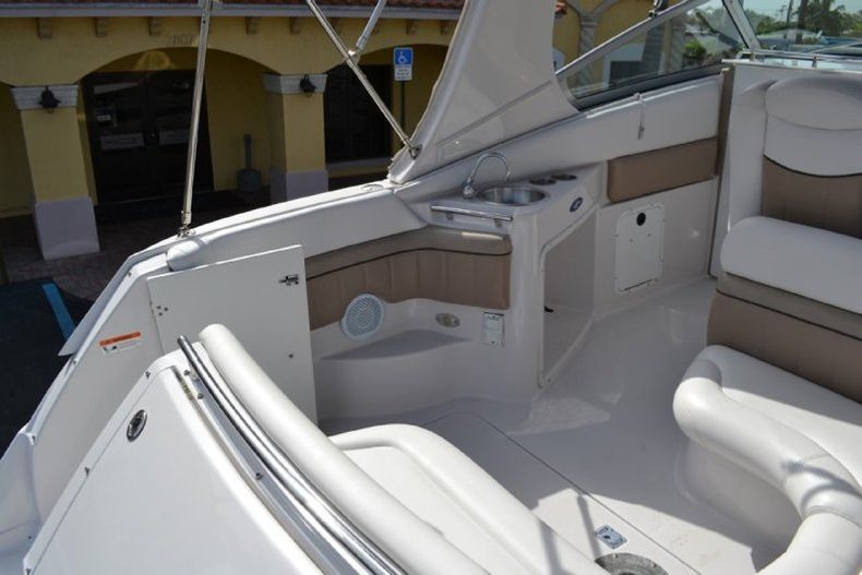 Thumbnail 32 for Used 2007 Four Winns 278 Vista Cruiser boat for sale in West Palm Beach, FL