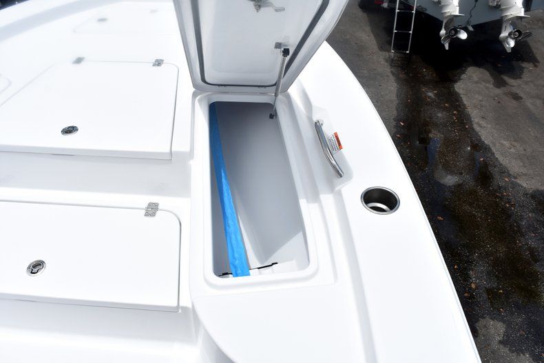 Thumbnail 50 for New 2019 Sportsman Masters 227 Bay Boat boat for sale in West Palm Beach, FL