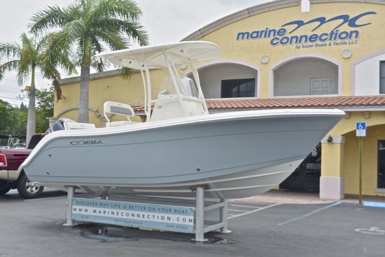 Thumbnail 1 for New 2017 Cobia 201 Center Console boat for sale in West Palm Beach, FL