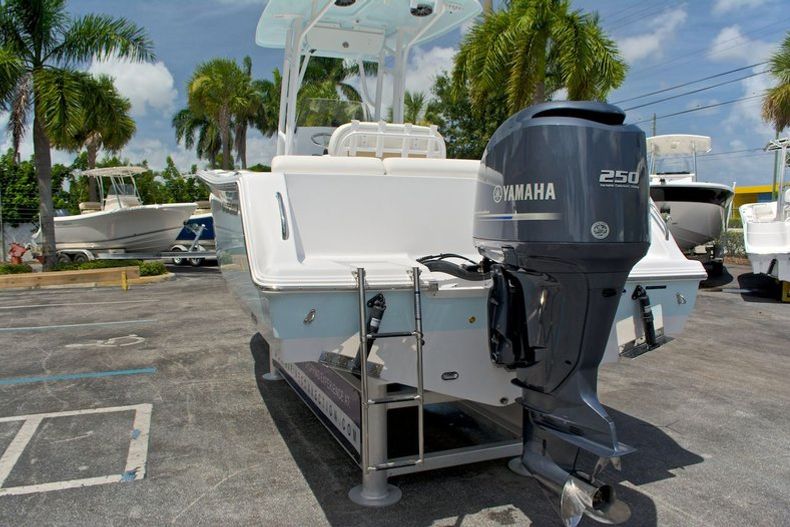 Thumbnail 8 for New 2014 Sportsman Heritage 231 Center Console boat for sale in West Palm Beach, FL