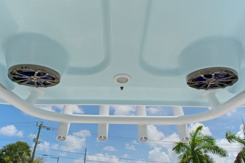 Thumbnail 50 for New 2014 Sportsman Heritage 231 Center Console boat for sale in West Palm Beach, FL