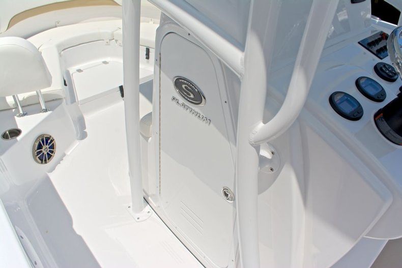 Thumbnail 52 for New 2014 Sportsman Heritage 231 Center Console boat for sale in West Palm Beach, FL