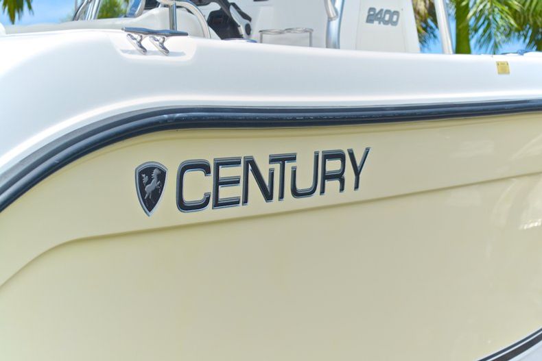 Thumbnail 9 for Used 2006 Century 2400 Center Console boat for sale in West Palm Beach, FL