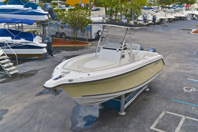 Thumbnail 96 for Used 2006 Century 2400 Center Console boat for sale in West Palm Beach, FL