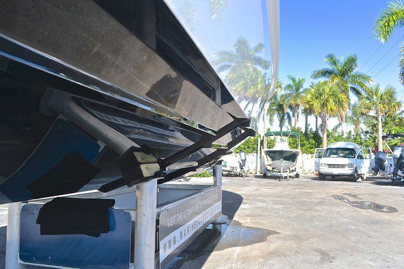 Thumbnail 17 for New 2013 Contender 32 ST Step Hull boat for sale in West Palm Beach, FL