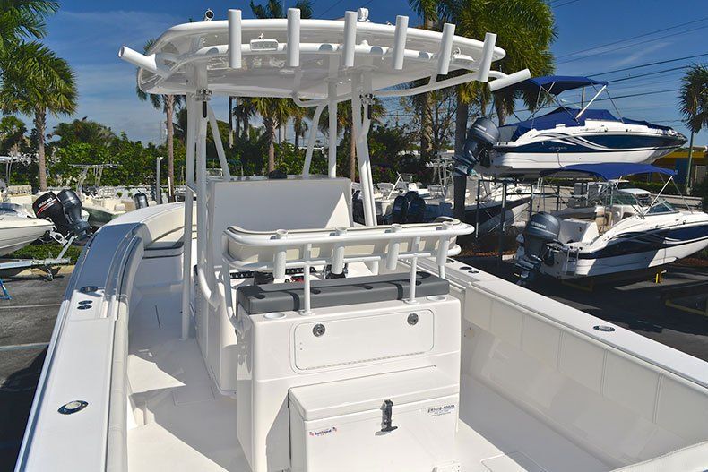 Thumbnail 32 for New 2013 Contender 32 ST Step Hull boat for sale in West Palm Beach, FL