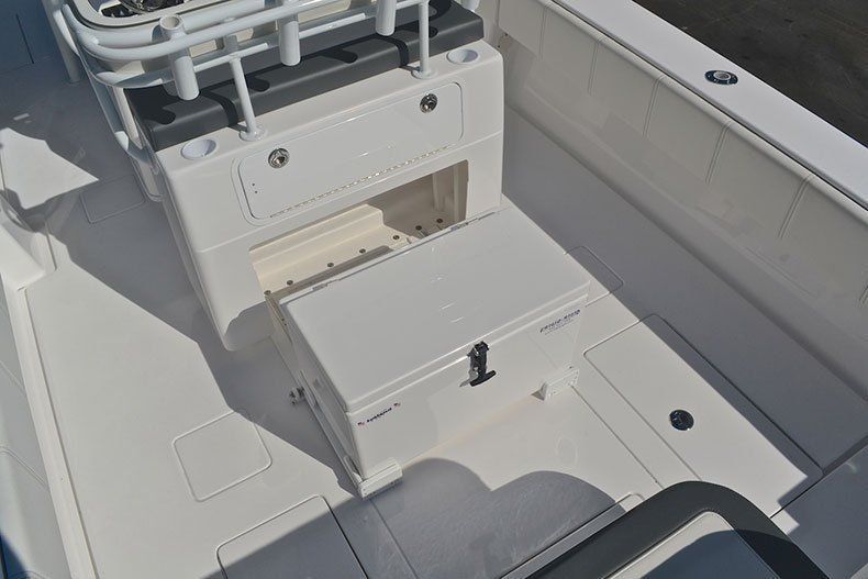 Thumbnail 44 for New 2013 Contender 32 ST Step Hull boat for sale in West Palm Beach, FL