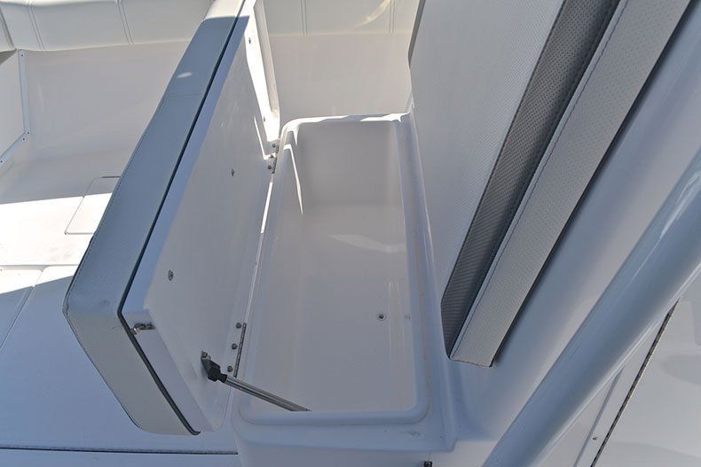 Thumbnail 87 for New 2013 Contender 32 ST Step Hull boat for sale in West Palm Beach, FL