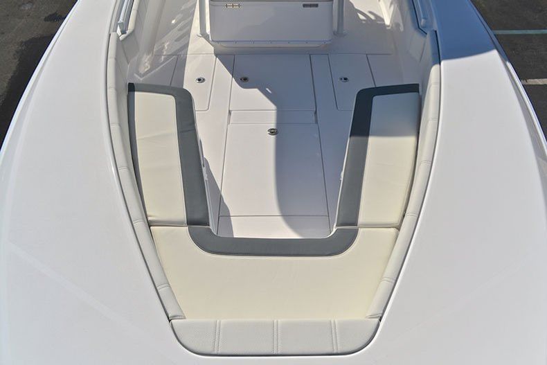 Thumbnail 88 for New 2013 Contender 32 ST Step Hull boat for sale in West Palm Beach, FL