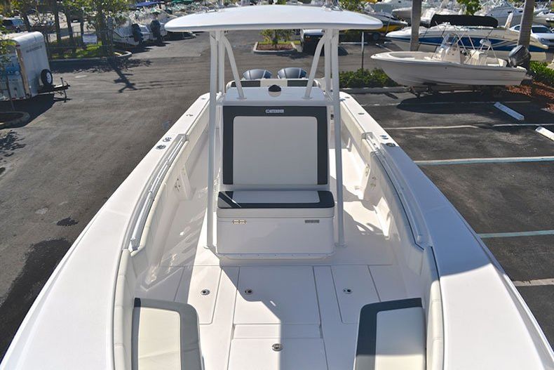 Thumbnail 89 for New 2013 Contender 32 ST Step Hull boat for sale in West Palm Beach, FL