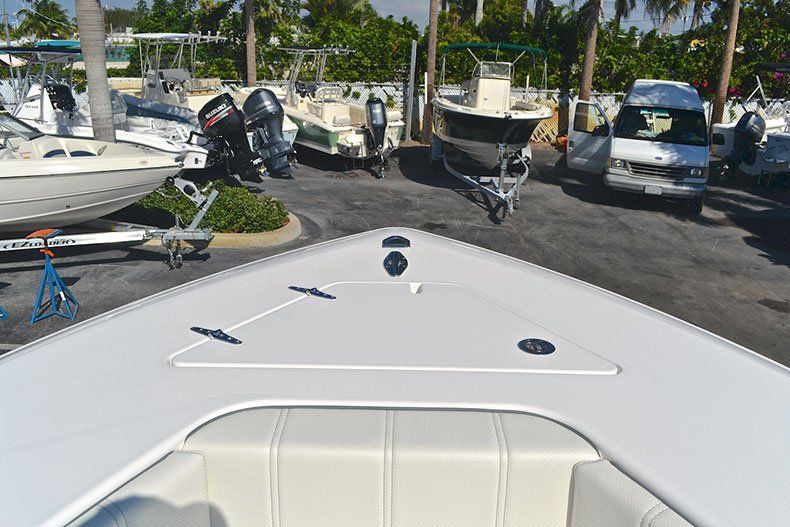 Thumbnail 90 for New 2013 Contender 32 ST Step Hull boat for sale in West Palm Beach, FL