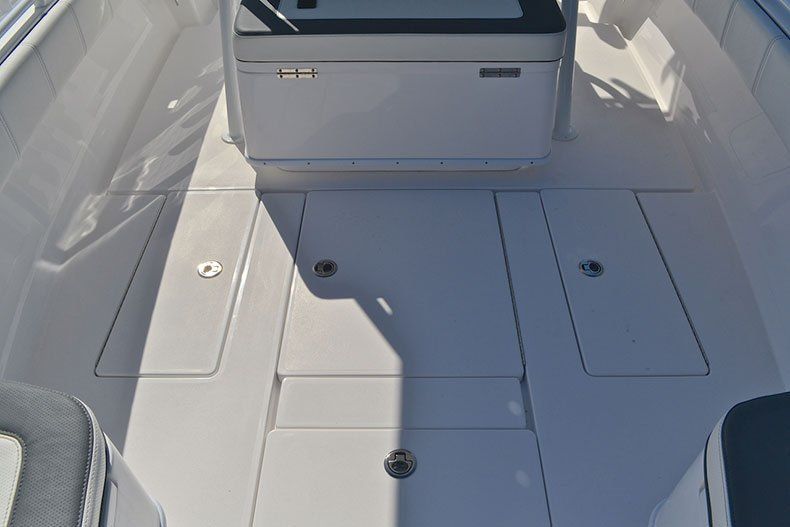 Thumbnail 94 for New 2013 Contender 32 ST Step Hull boat for sale in West Palm Beach, FL