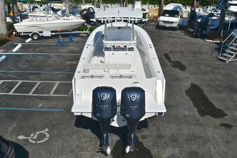 Thumbnail 108 for New 2013 Contender 32 ST Step Hull boat for sale in West Palm Beach, FL