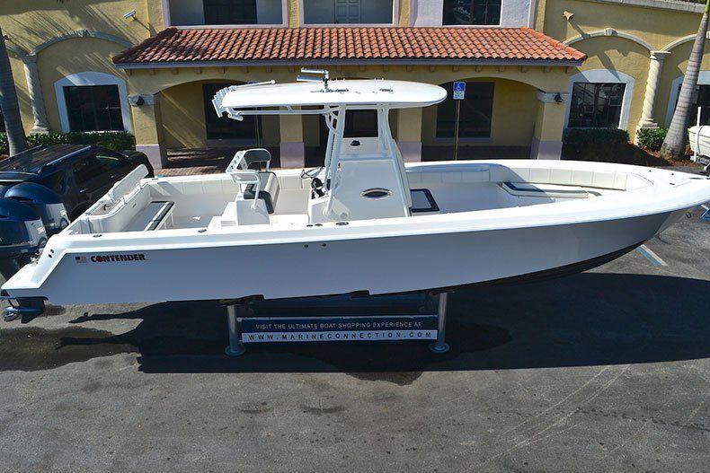 Thumbnail 110 for New 2013 Contender 32 ST Step Hull boat for sale in West Palm Beach, FL