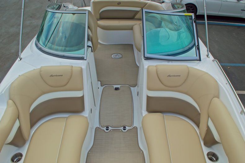 Thumbnail 53 for New 2016 Hurricane SunDeck SD 2200 OB boat for sale in West Palm Beach, FL