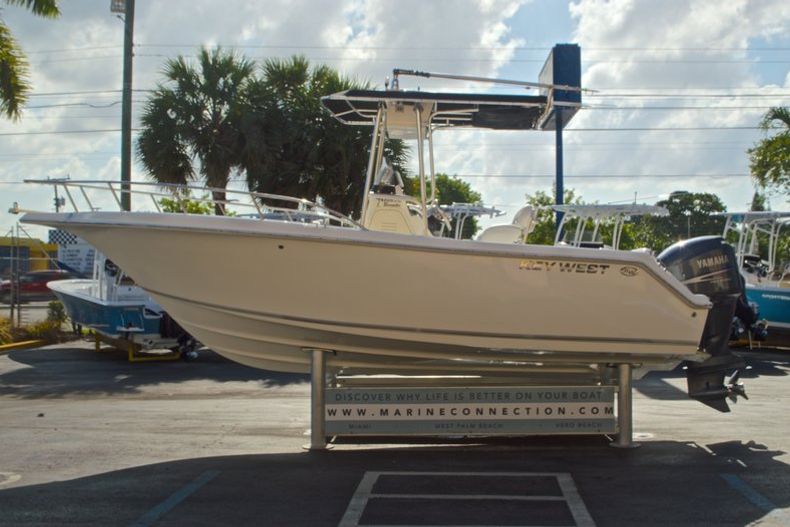 Thumbnail 5 for Used 2009 Key West 225 Center Console boat for sale in West Palm Beach, FL