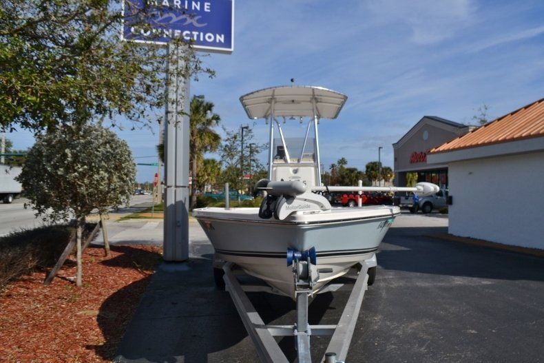 Thumbnail 2 for Used 2014 Cobia 21 Bay boat for sale in Vero Beach, FL