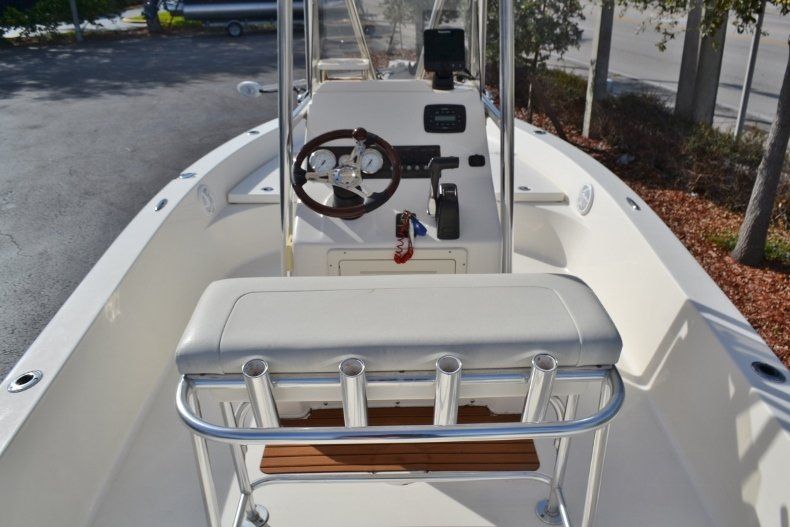 Thumbnail 8 for Used 2014 Cobia 21 Bay boat for sale in Vero Beach, FL