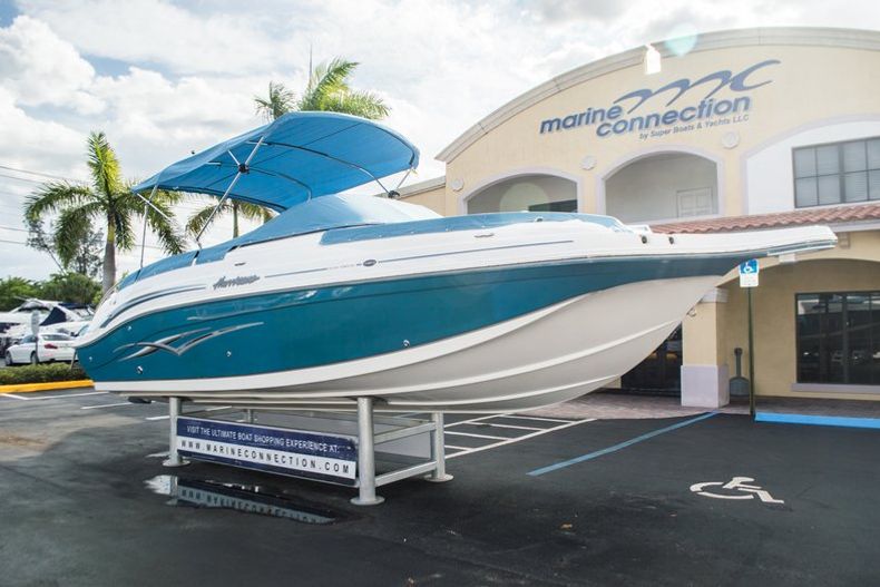 Thumbnail 10 for Used 2007 Hurricane Sundeck 257 DC boat for sale in West Palm Beach, FL