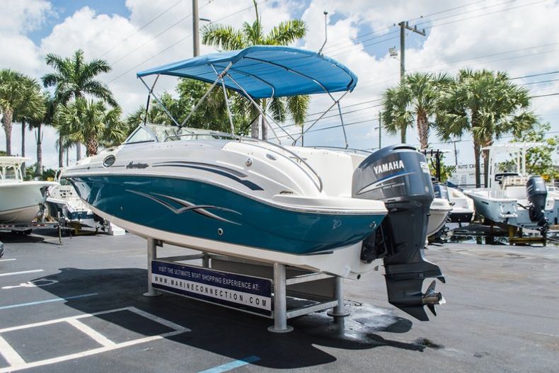 Thumbnail 6 for Used 2007 Hurricane Sundeck 257 DC boat for sale in West Palm Beach, FL