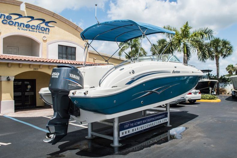 Thumbnail 8 for Used 2007 Hurricane Sundeck 257 DC boat for sale in West Palm Beach, FL