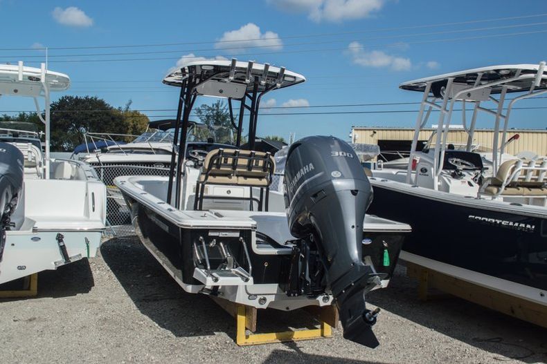 Thumbnail 1 for New 2015 Sportsman Masters 247 Bay Boat boat for sale in West Palm Beach, FL