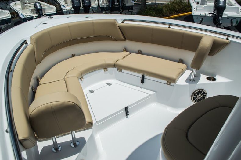 Thumbnail 11 for New 2016 Sportsman Heritage 231 Center Console boat for sale in West Palm Beach, FL