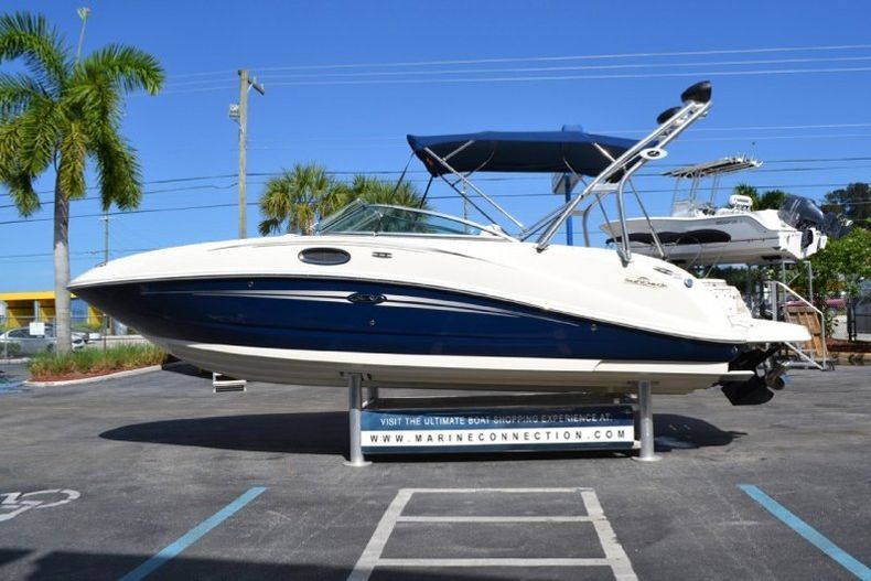 Thumbnail 8 for Used 2008 Sea Ray 260 Sundeck boat for sale in West Palm Beach, FL