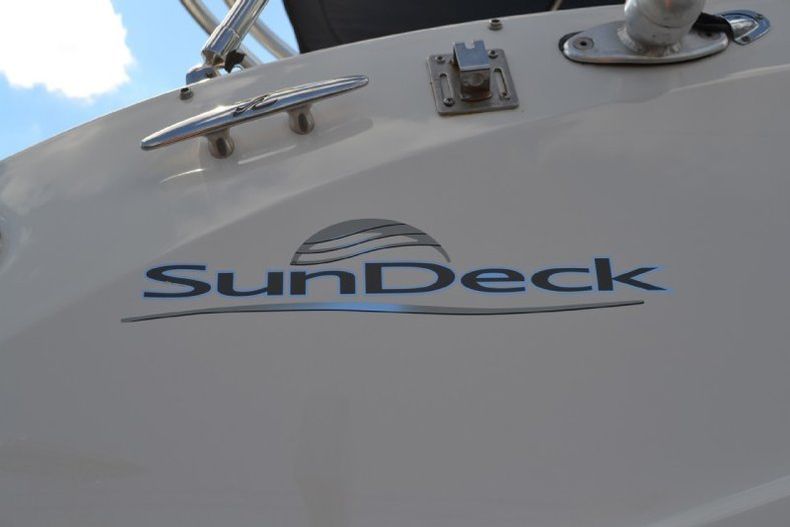 Thumbnail 19 for Used 2008 Sea Ray 260 Sundeck boat for sale in West Palm Beach, FL