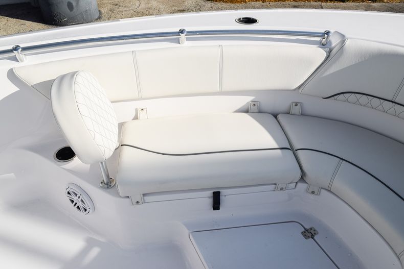 Thumbnail 46 for New 2020 Sportsman Heritage 231 Center Console boat for sale in West Palm Beach, FL