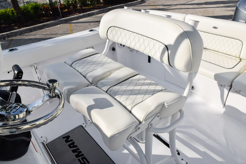 Thumbnail 38 for New 2020 Sportsman Heritage 231 Center Console boat for sale in West Palm Beach, FL