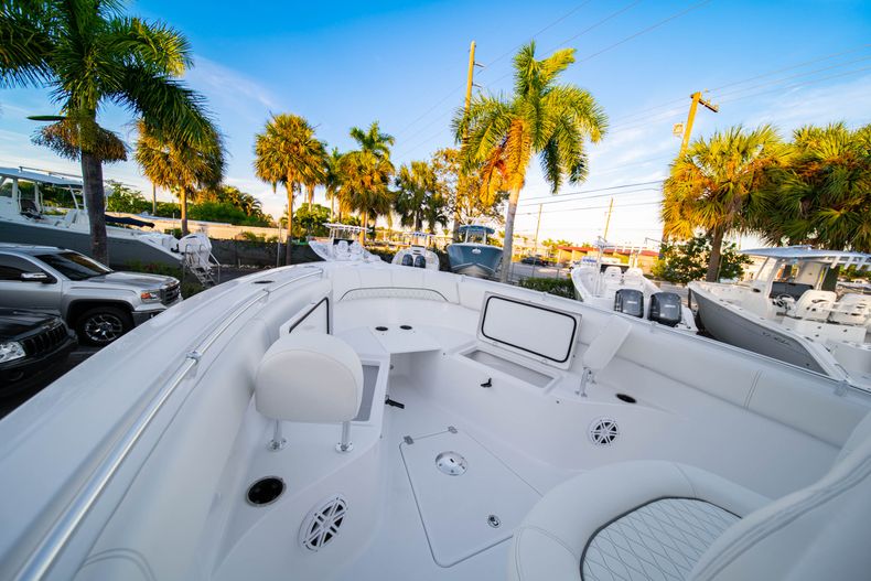 Thumbnail 45 for New 2020 Sportsman Open 252 Center Console boat for sale in West Palm Beach, FL