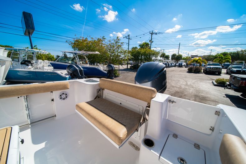 Thumbnail 14 for New 2020 Sportsman Open 232 Center Console boat for sale in Vero Beach, FL