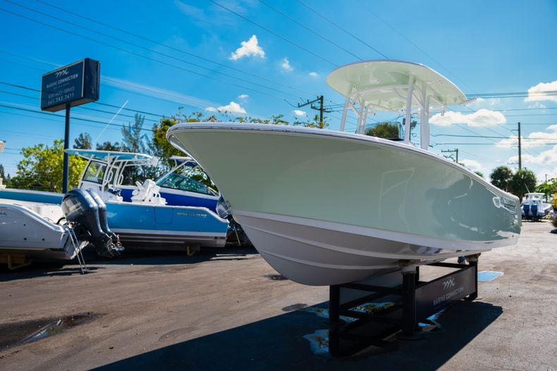 Thumbnail 3 for New 2020 Sportsman Open 232 Center Console boat for sale in Vero Beach, FL