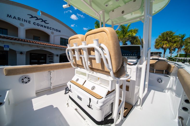 Thumbnail 20 for New 2020 Sportsman Open 232 Center Console boat for sale in Vero Beach, FL