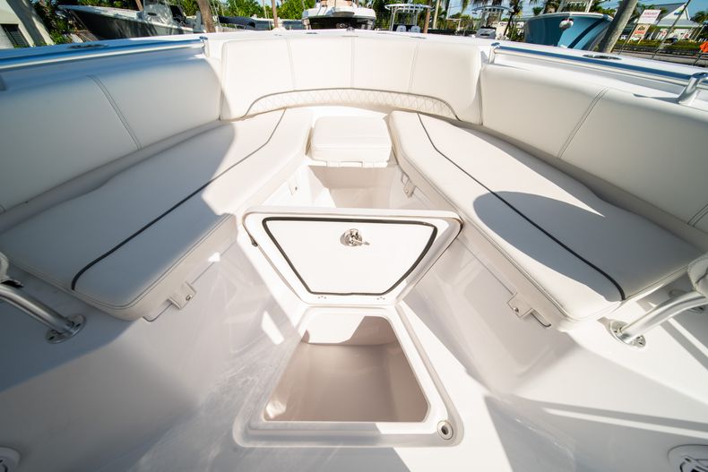 Thumbnail 37 for New 2020 Sportsman Open 232 Center Console boat for sale in West Palm Beach, FL
