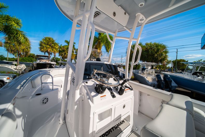 Thumbnail 23 for New 2020 Sportsman Open 232 Center Console boat for sale in West Palm Beach, FL