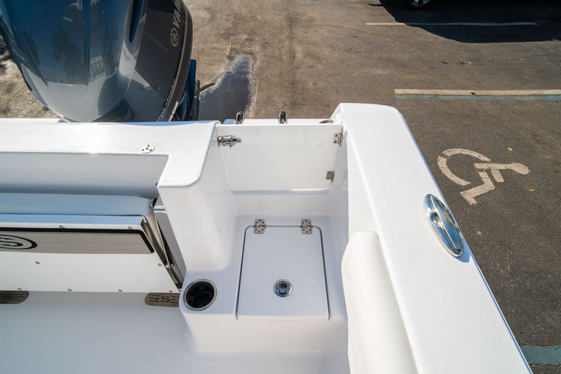 Thumbnail 15 for New 2020 Sportsman Open 232 Center Console boat for sale in West Palm Beach, FL