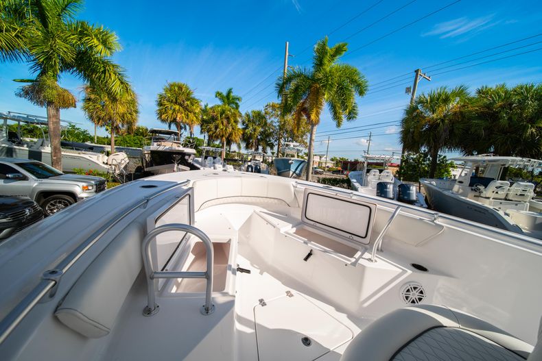 Thumbnail 34 for New 2020 Sportsman Open 232 Center Console boat for sale in West Palm Beach, FL