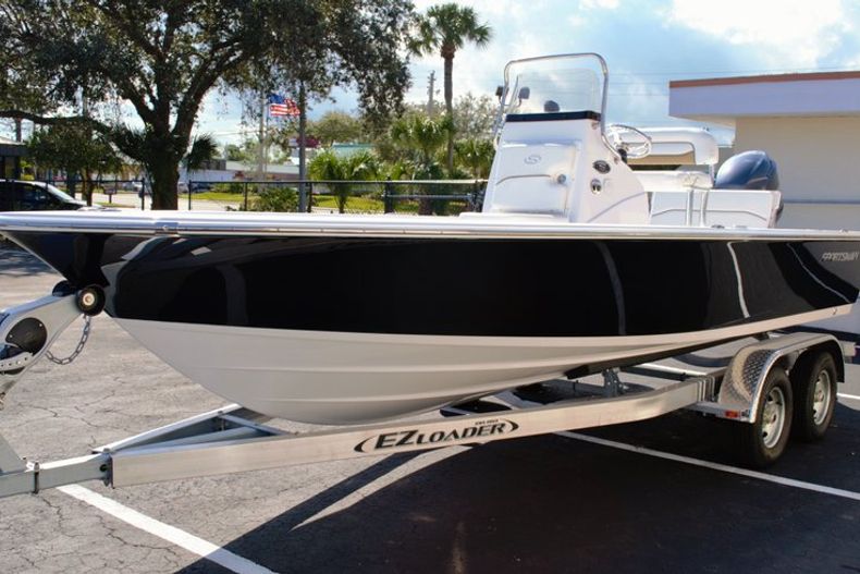 Thumbnail 1 for New 2014 Sportsman Masters 207 Bay Boat boat for sale in Vero Beach, FL