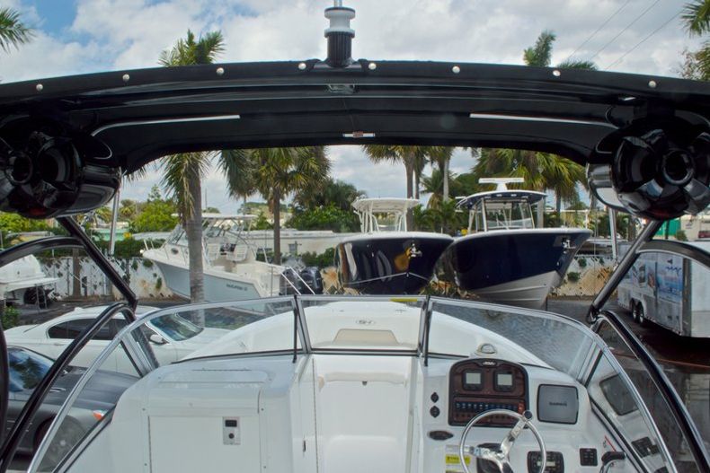 Thumbnail 65 for Used 2013 Sea Hunt Escape 234 DC boat for sale in West Palm Beach, FL