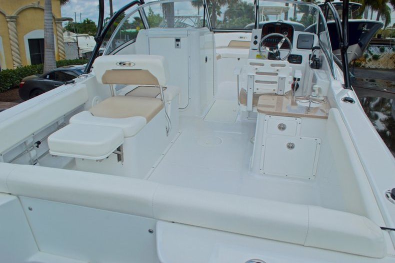 Thumbnail 22 for Used 2013 Sea Hunt Escape 234 DC boat for sale in West Palm Beach, FL