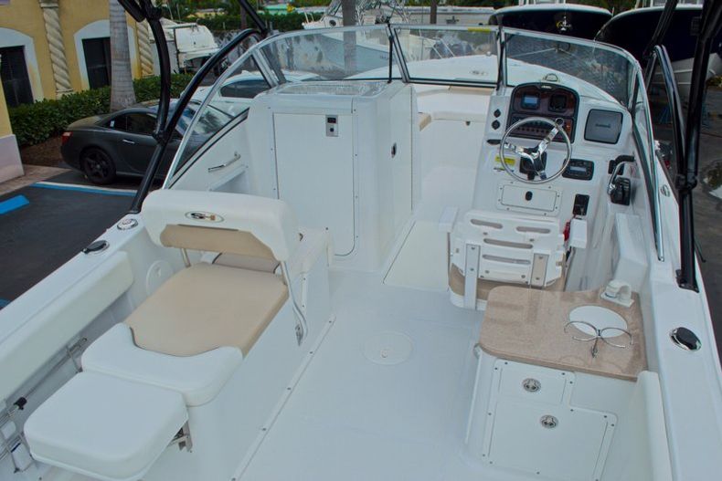 Thumbnail 21 for Used 2013 Sea Hunt Escape 234 DC boat for sale in West Palm Beach, FL