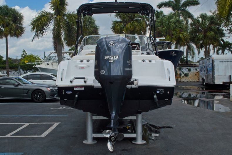 Thumbnail 6 for Used 2013 Sea Hunt Escape 234 DC boat for sale in West Palm Beach, FL