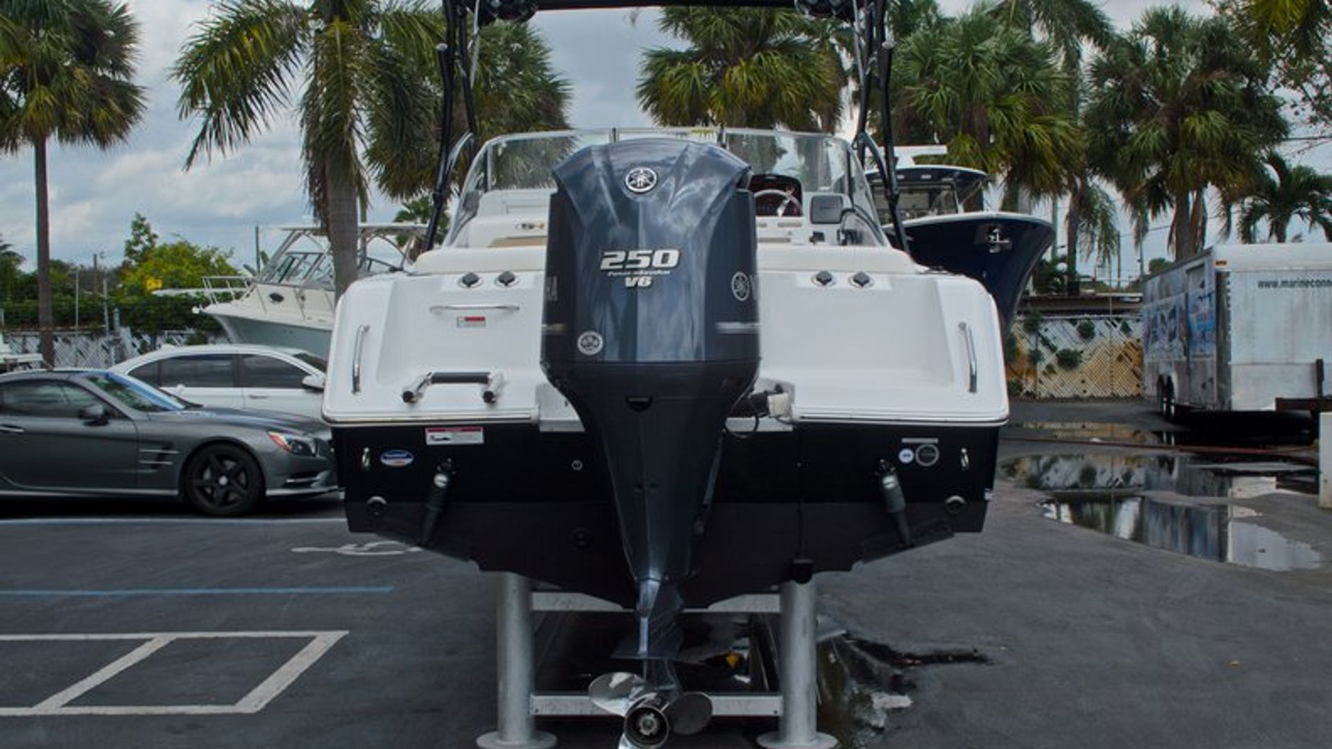 Used 2013 Sea Hunt Escape 234 DC #0038 image 7