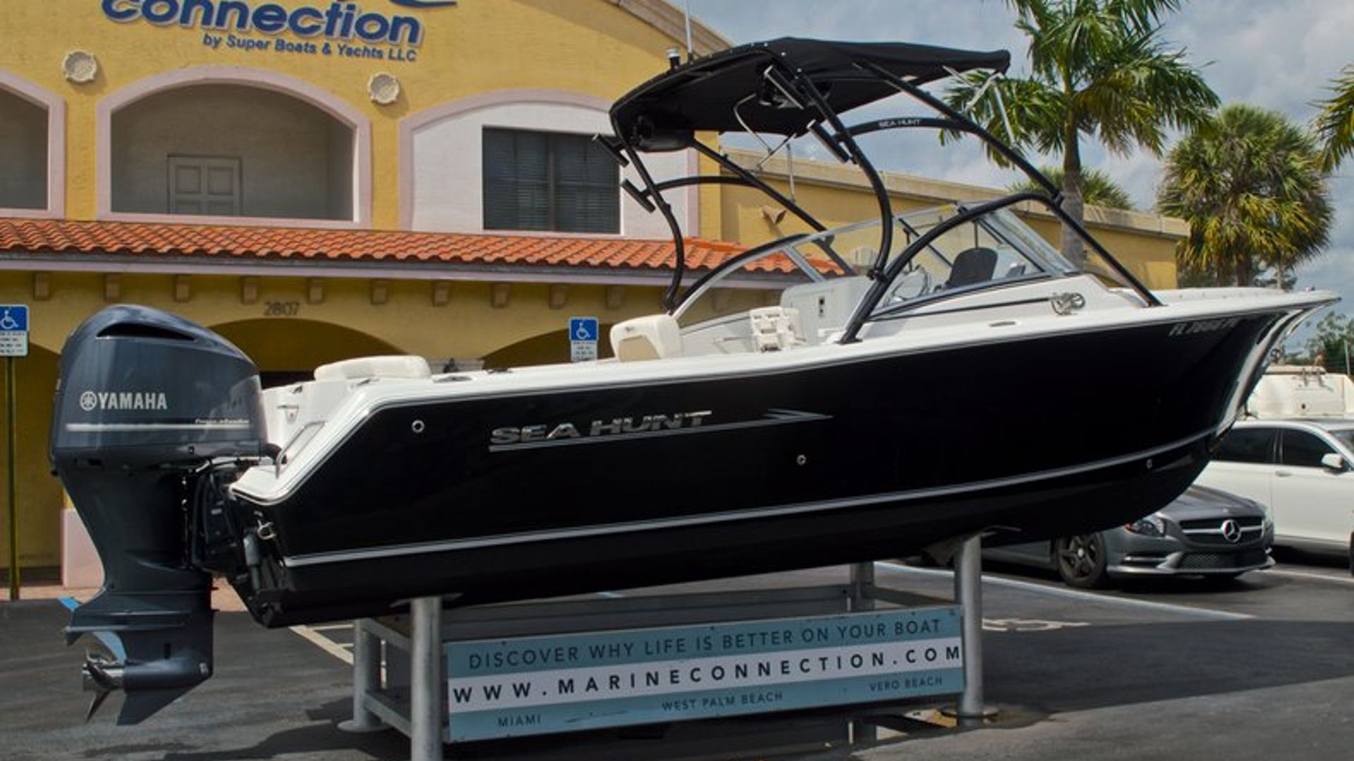 Used 2013 Sea Hunt Escape 234 DC #0038 image 8