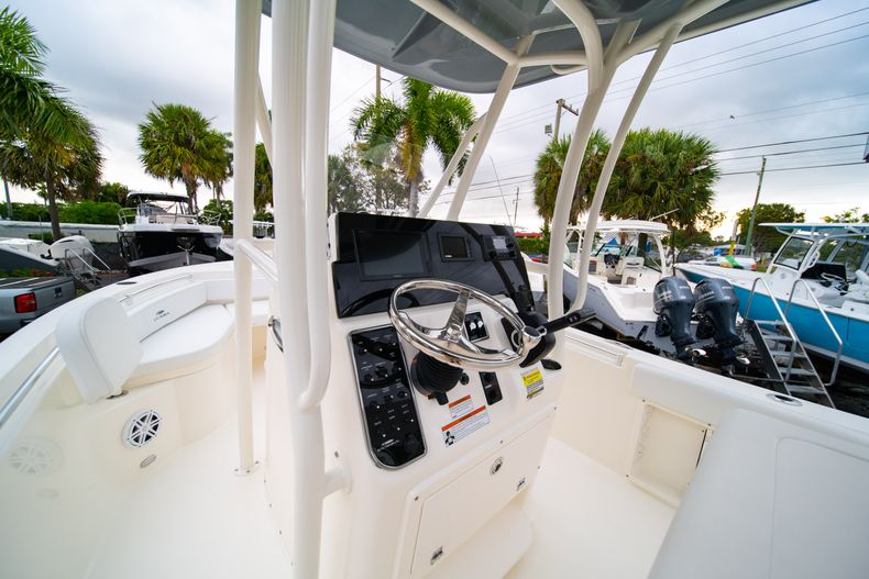 Thumbnail 24 for New 2020 Cobia 201 CC Center Console boat for sale in West Palm Beach, FL
