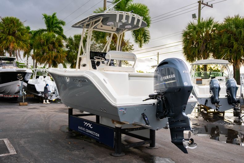 Thumbnail 5 for New 2020 Cobia 201 CC Center Console boat for sale in West Palm Beach, FL