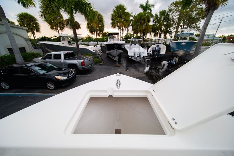 Thumbnail 34 for New 2020 Cobia 201 CC Center Console boat for sale in West Palm Beach, FL