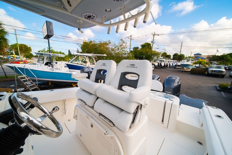 Thumbnail 32 for New 2020 Cobia 262 CC Center Console boat for sale in West Palm Beach, FL
